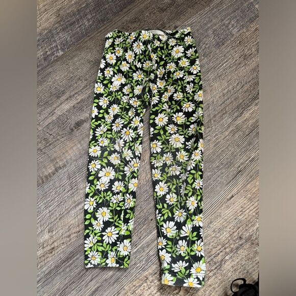 3T & 4T kid bundle shorts and leggings #15 - Picture 8 of 16